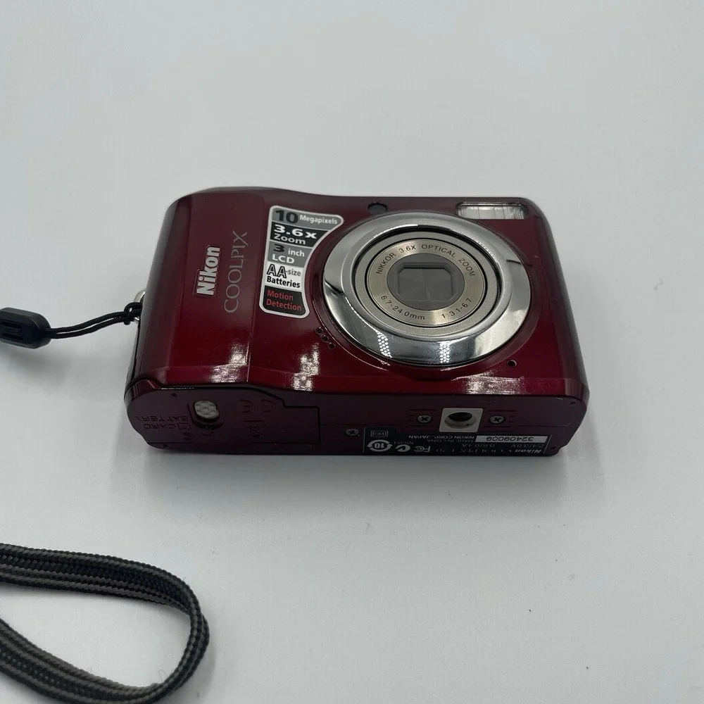 Nikon Coolpix L20 Red Digital Camera 3